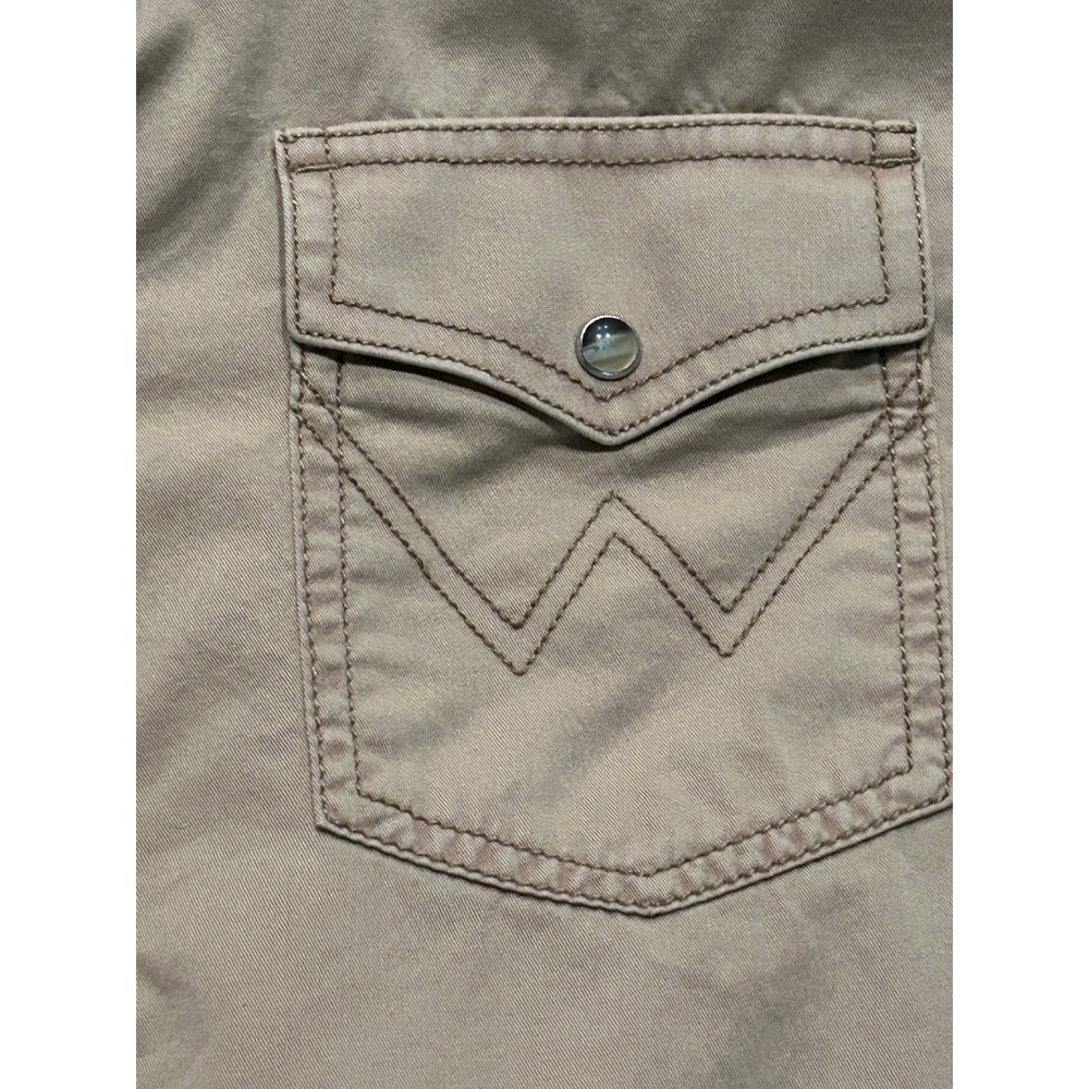 Country western cowboy casual Fall Beige light brown button down - Picture 4 of 5